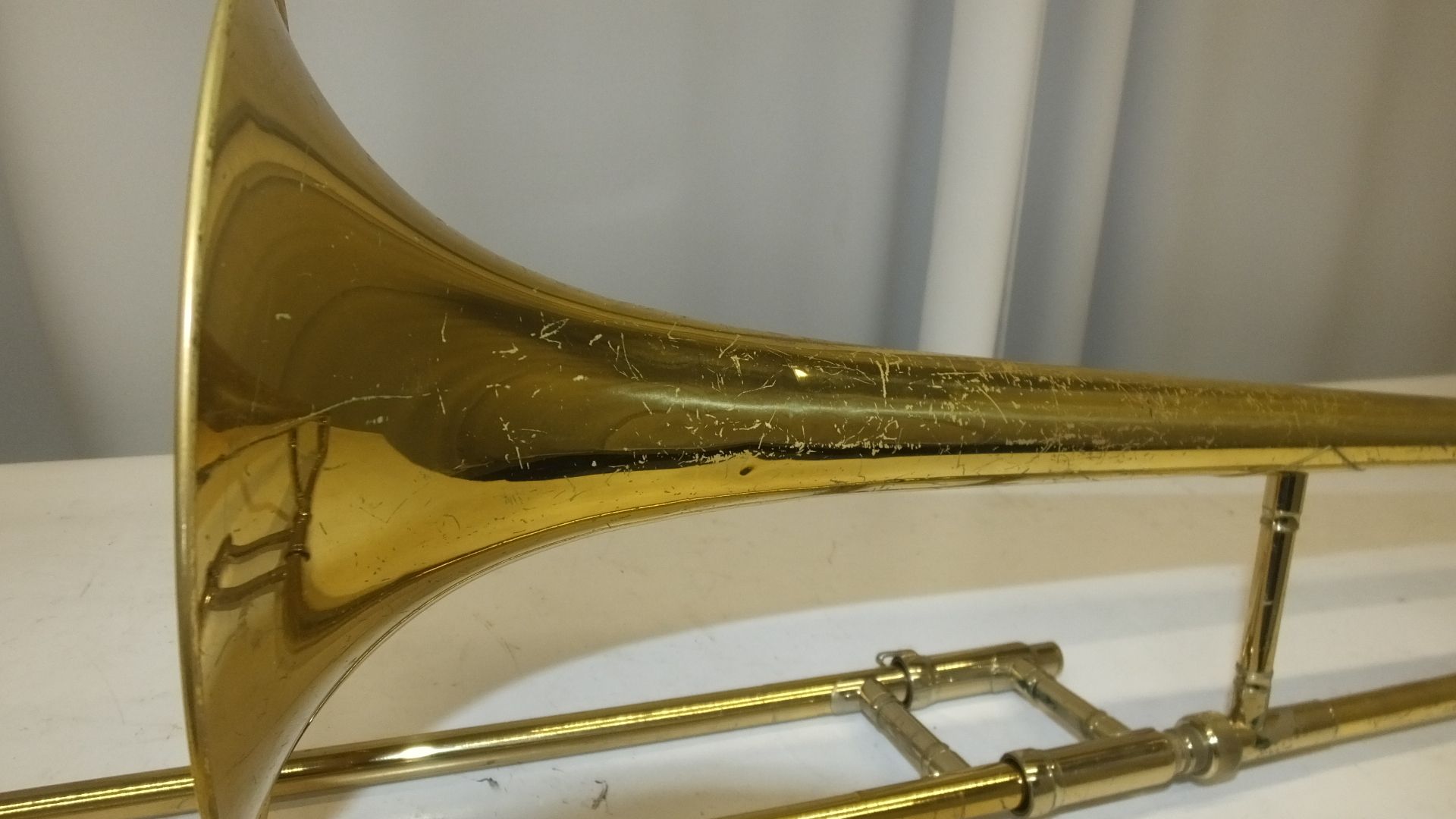 King Trombone in case - Serial Number - 108606 - A4984 (dents on instrument) - Image 14 of 16