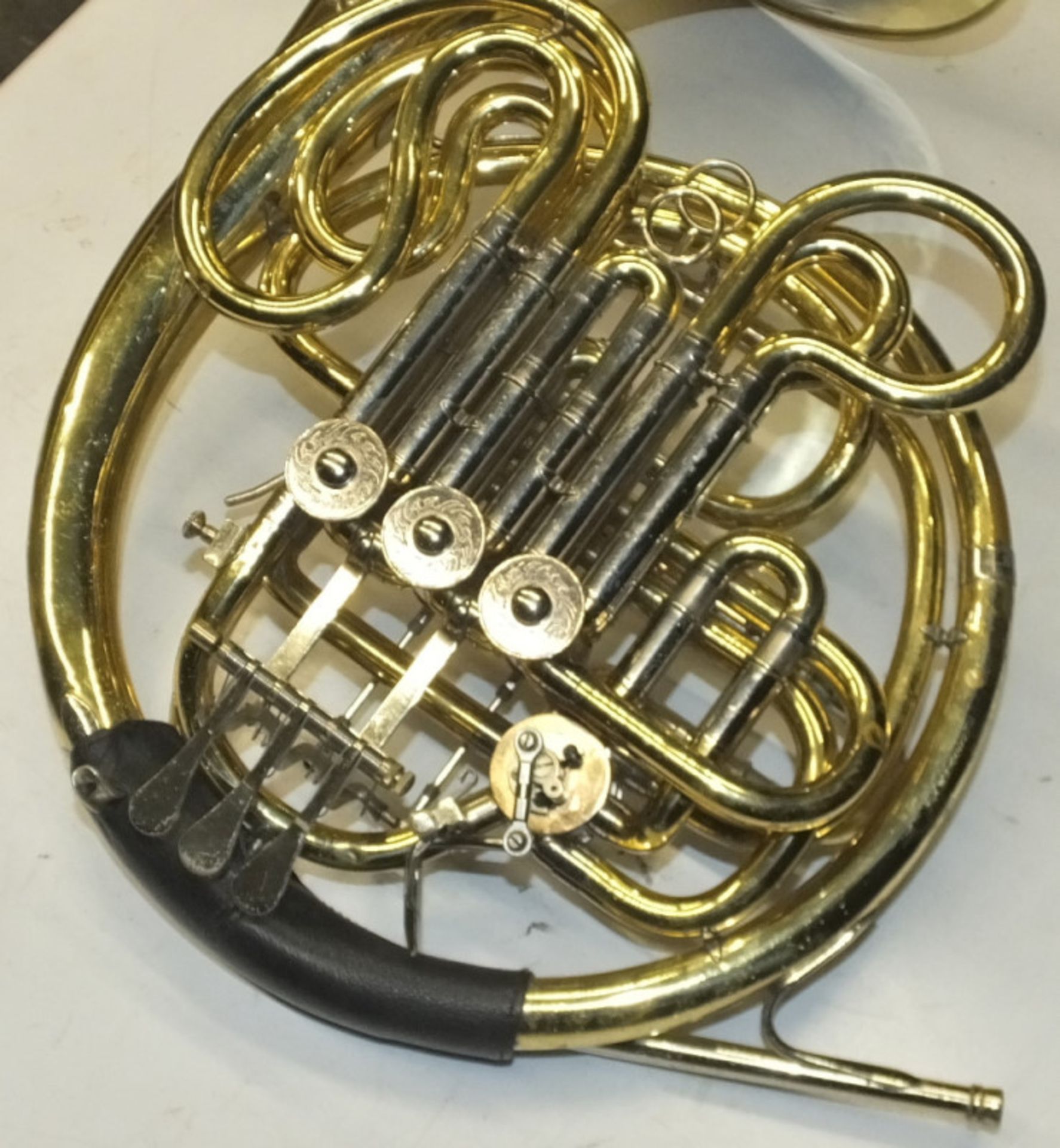 Gebr Alexander Mainz Mod 103 French Horn in case - Serial Number - 16104. - Image 4 of 16