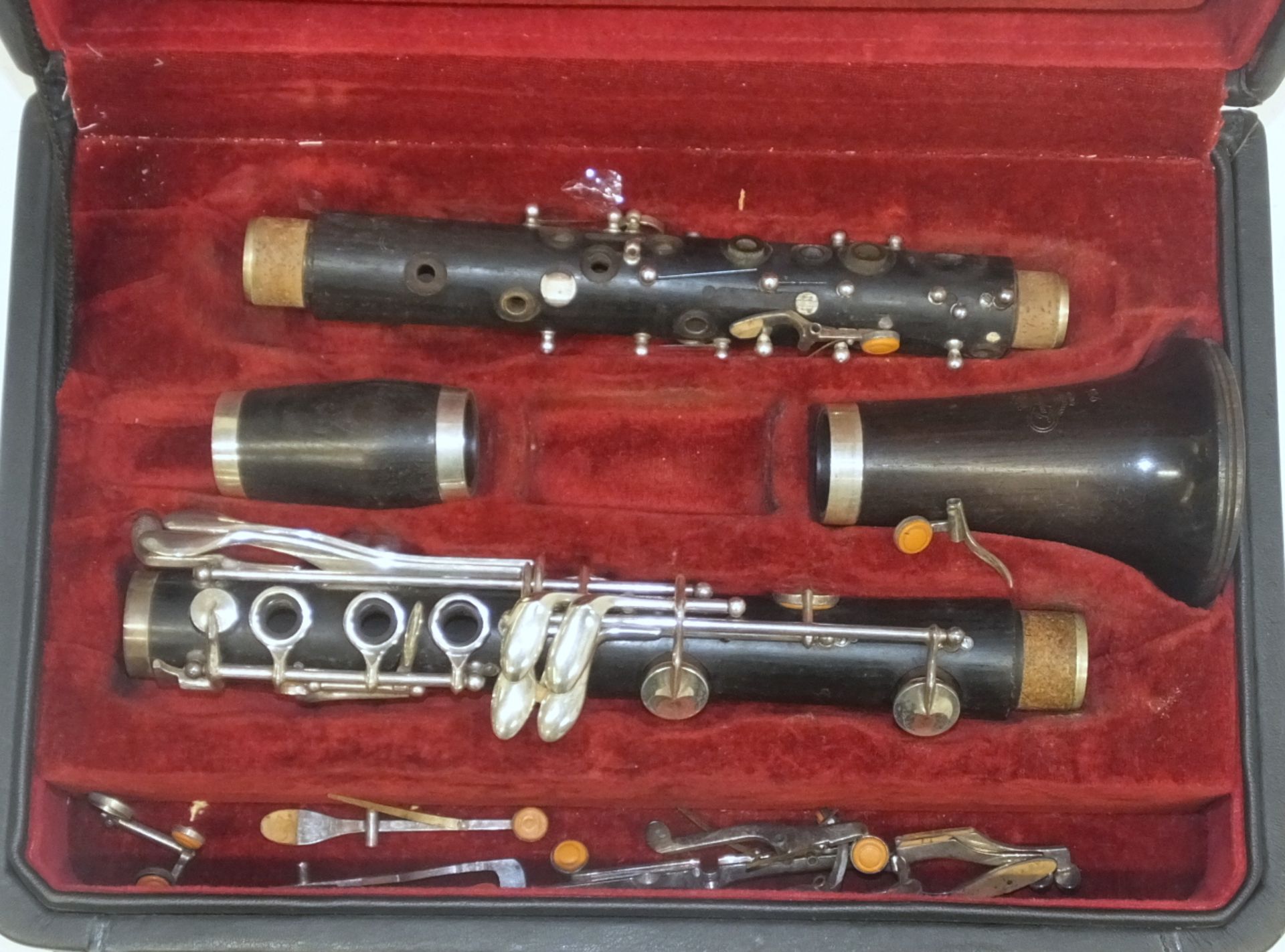 Boosey & Hawkes Imperial 926 Clarinet - Serial Number - 504212 (as spares) - Image 2 of 15