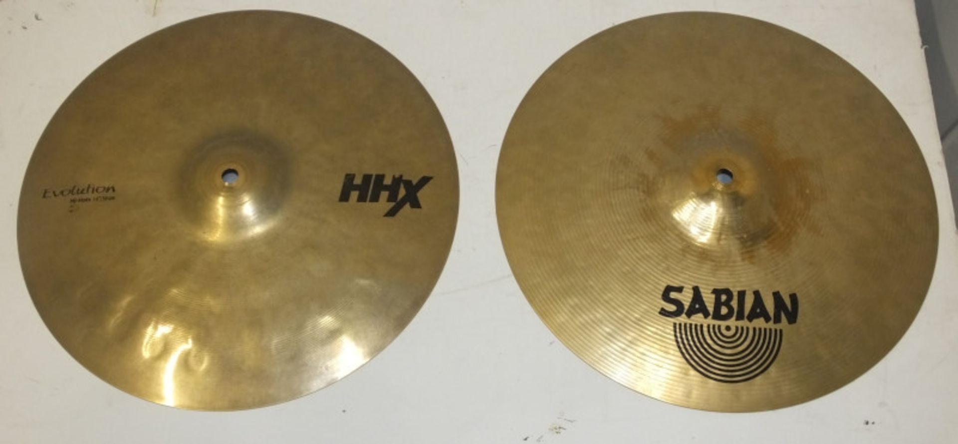 16" & 18" Zildjian A Custom Crash Cymbals (dent to 18" rim), Sabian 14" HHX Evolution Hi-Hats & more - Image 5 of 9