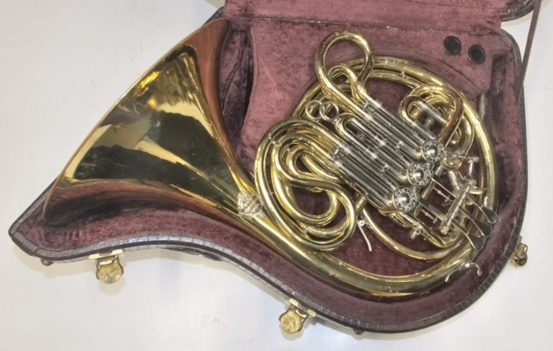 Gebr Alexander Mainz Mod 103 French Horn in case - Serial Number - 17510. - Image 2 of 20