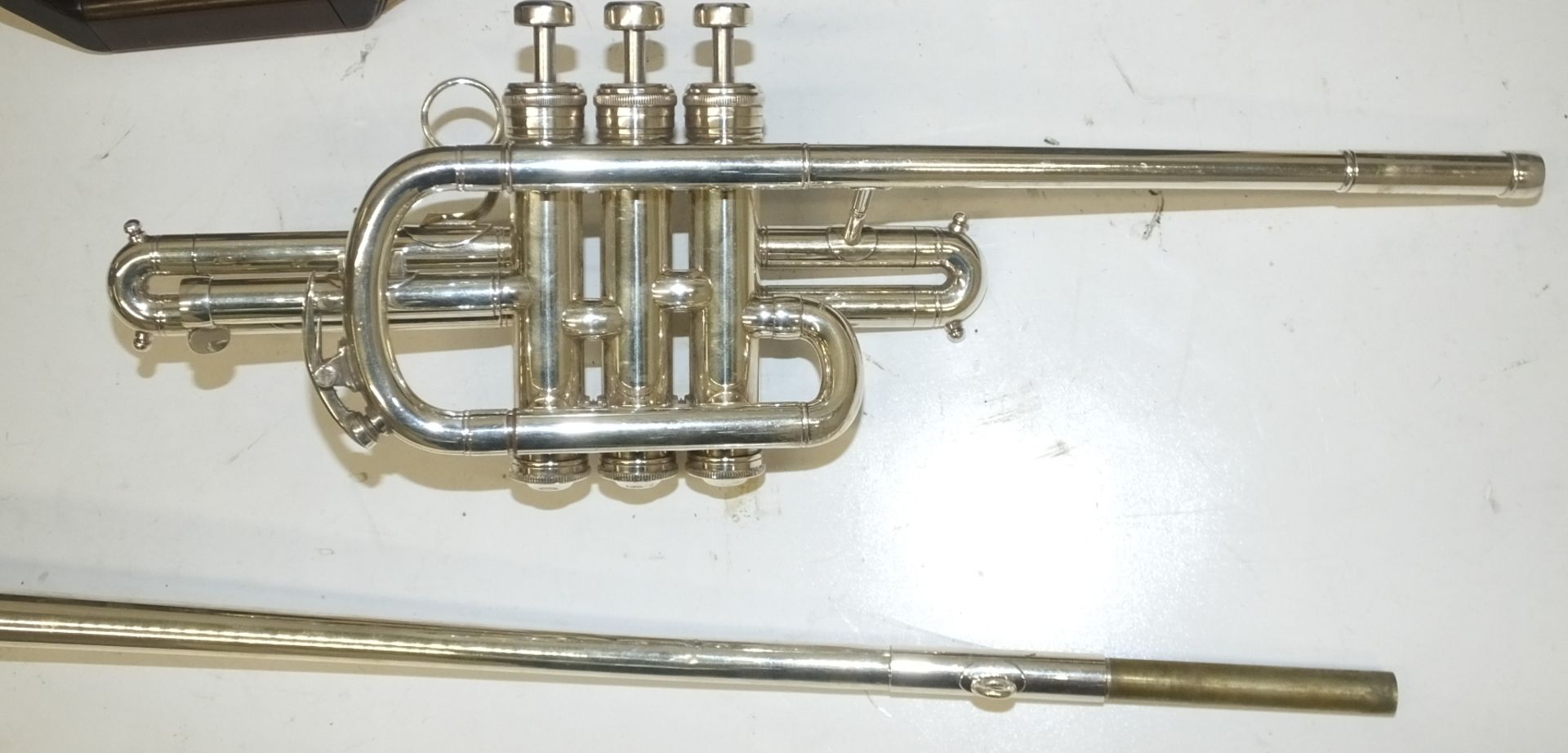 Besson 700 Fanfare Trumpet in case - Serial Number - 706 - 763702 - Image 4 of 10