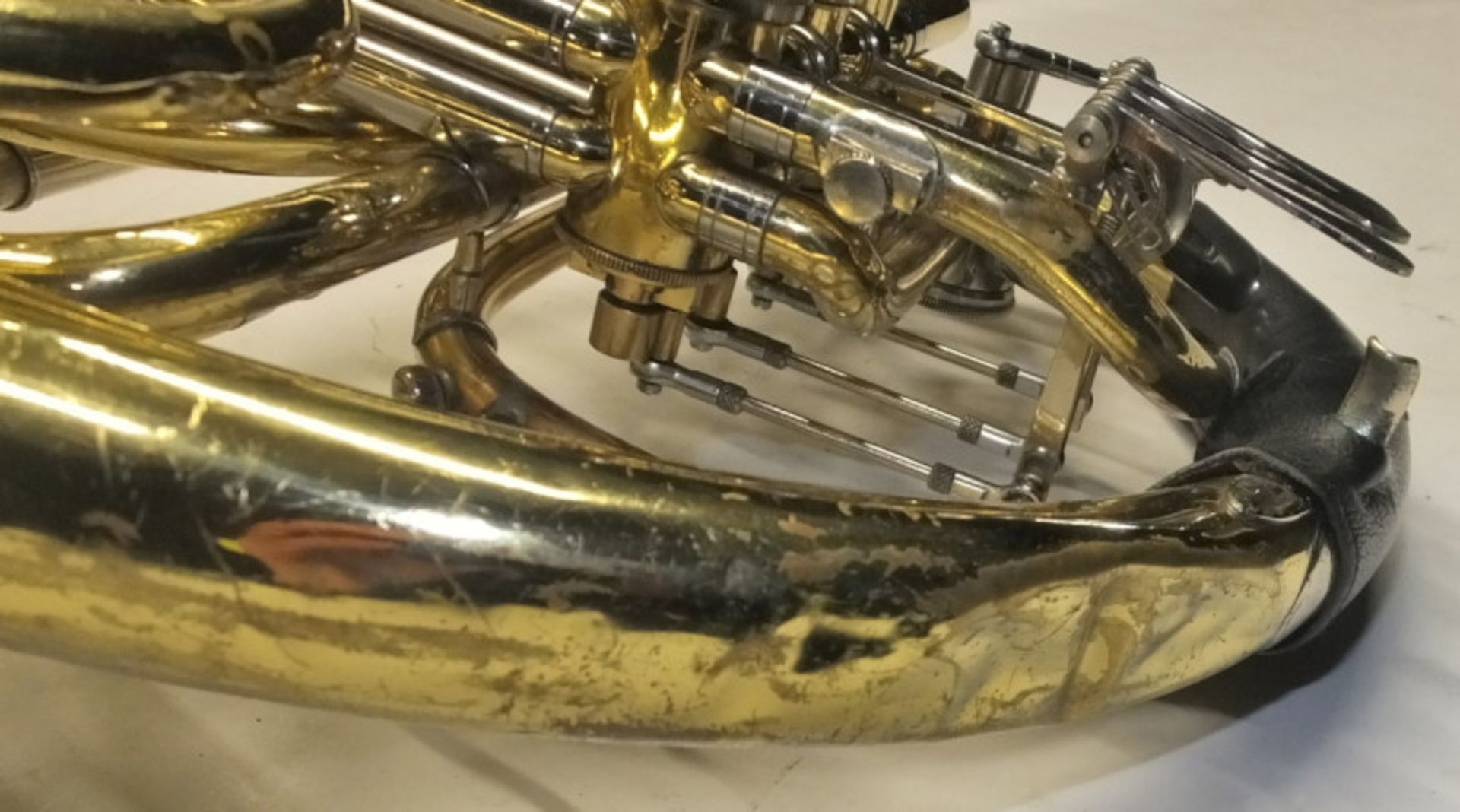 Gebr Alexander Mainz Mod 103 French Horn in case - Serial Number - 16104. - Image 8 of 16