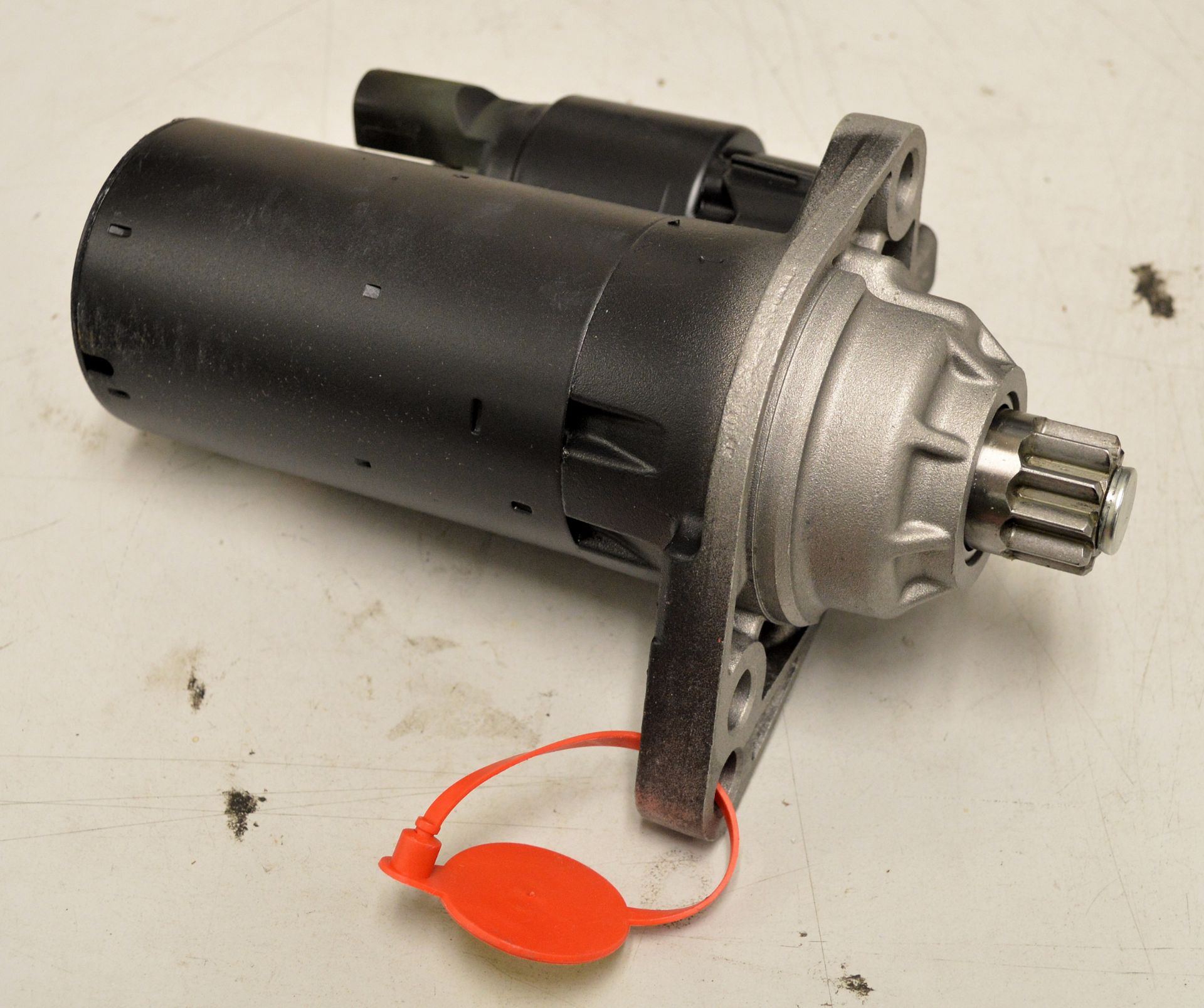 Bosch Starter Motors - See photos for part numbers - Image 5 of 5