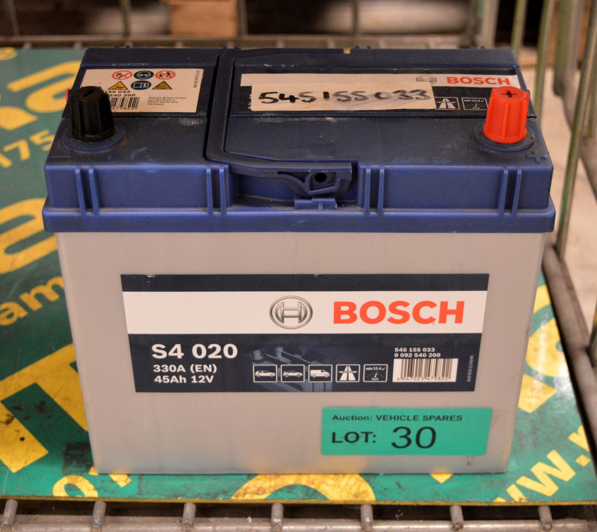 Bosch S4 020 12V 45Ah 330A Battery