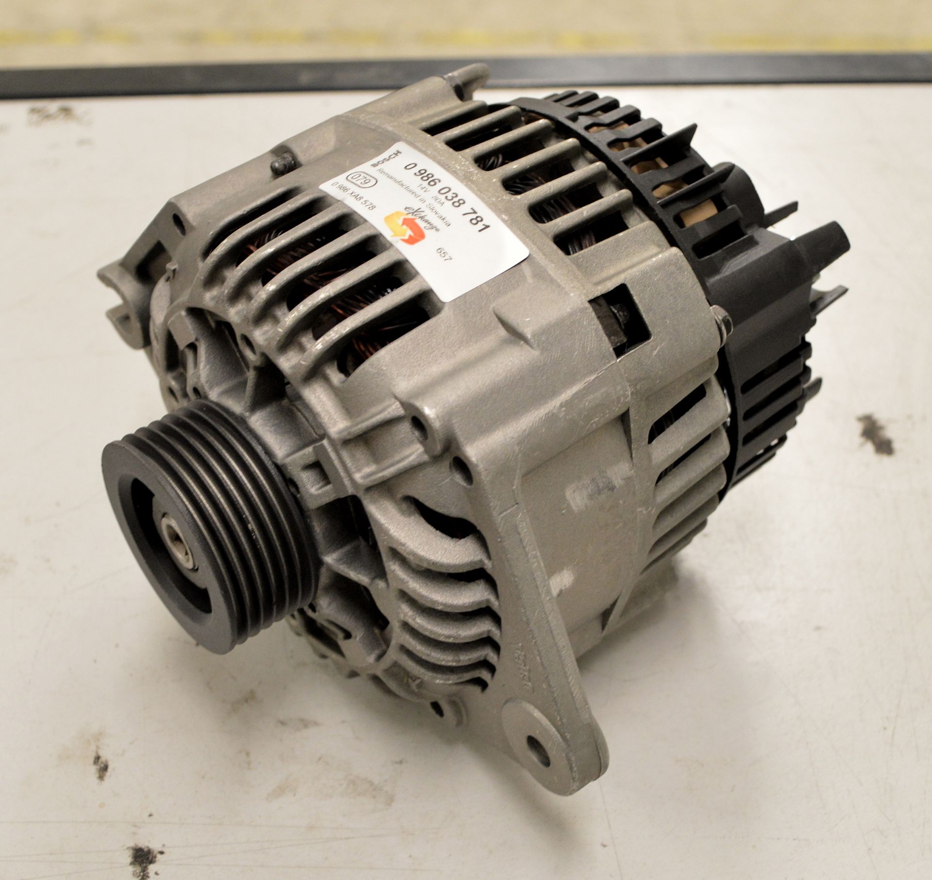 Bosch Alternators - See photos for part numbers - Image 4 of 5