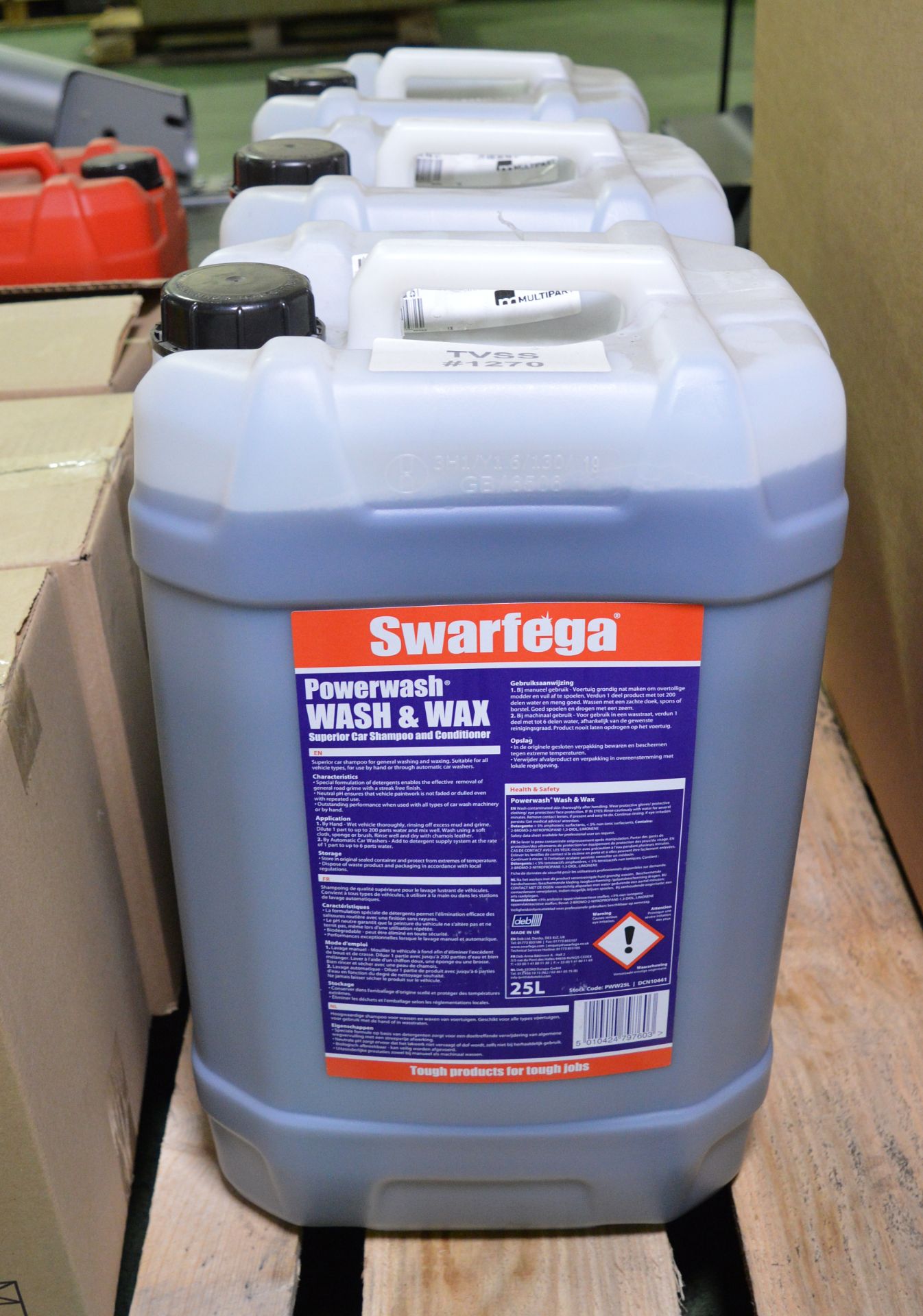 Duck oil multi purpose service spray - 4 per box 3 boxes, Swarfega powerwash & wax 25ltr t - Image 5 of 6