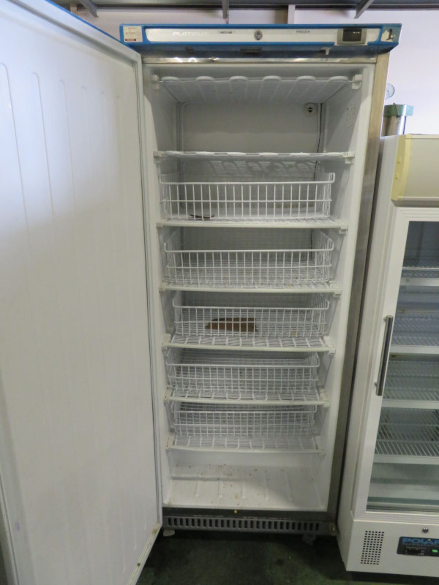 LEC Platinum single door freezer - 770mm x 700mm x 1980mm - Image 3 of 4