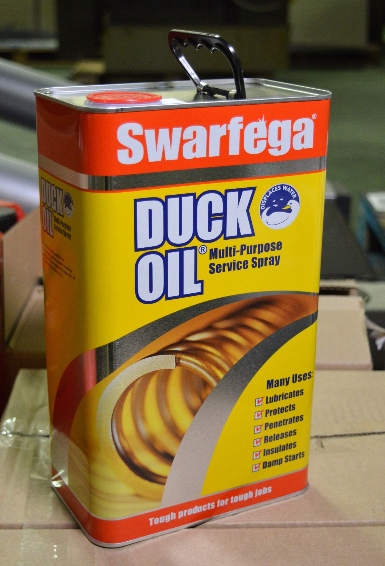 Duck oil multi purpose service spray - 4 per box 3 boxes, Swarfega powerwash & wax 25ltr t - Image 3 of 6