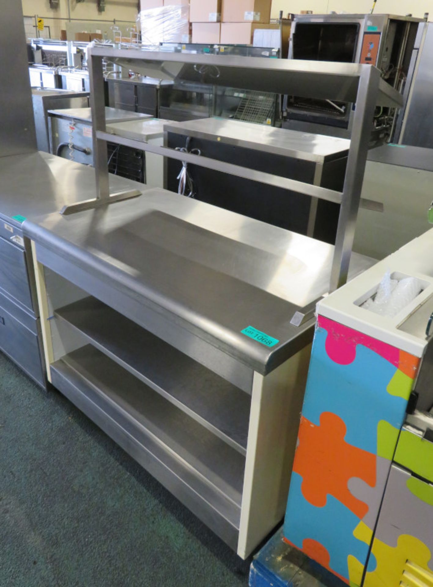 Servery counter top with under counter storage - 1150mm x 700mm x 1500mm - Image 2 of 3