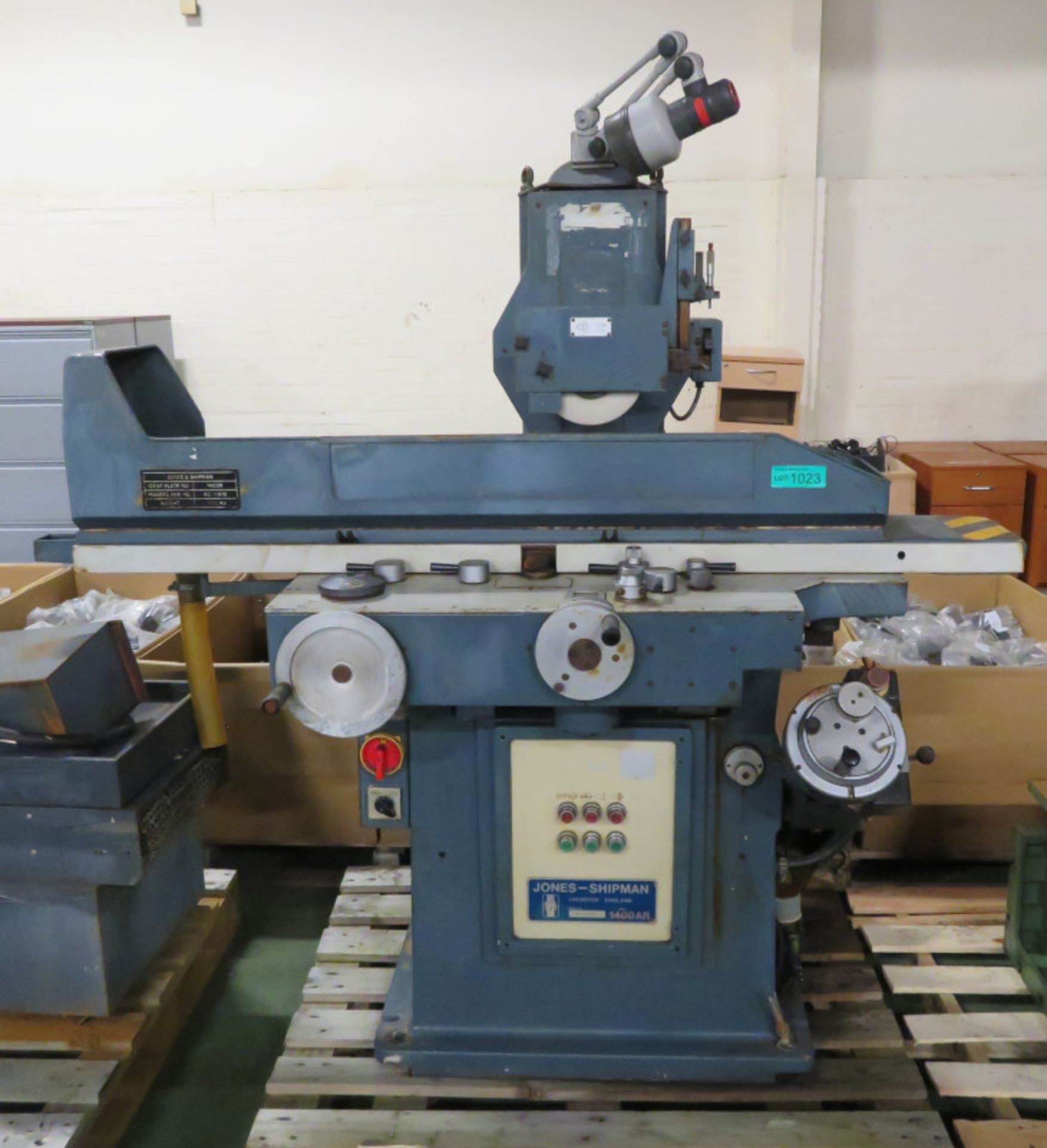 Jones & Shipman 1400AR Model D90SD Surface Grinder - with oil tanks & hydraulic pump