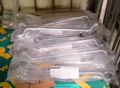 16x Roebuck ring spanners - 1 1/16inch, 1 1/14 inch
