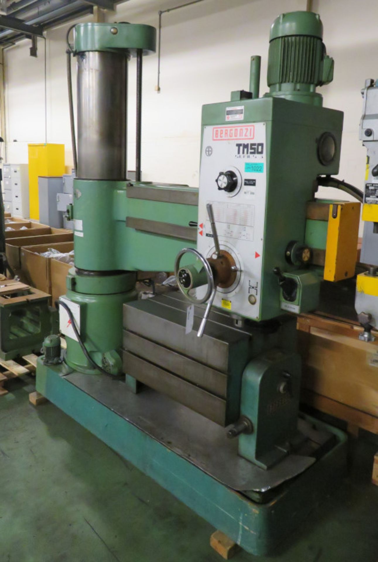 Bergonzi TM50 Series 3 Radial Arm Drill Machine - damaged front wheel - with machine block - Image 2 of 7