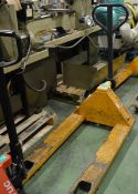 Jungheinrich Pallet Truck (no front wheels - AS SPARES OR REPAIRS)