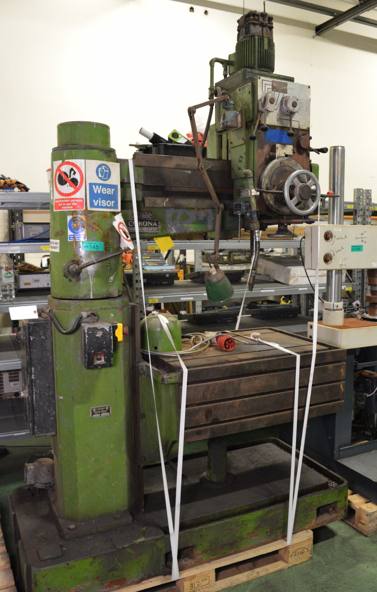 Fredk Pollard & Co Ltd Corona 360 universal milling machine - serial 27928A - Image 2 of 9