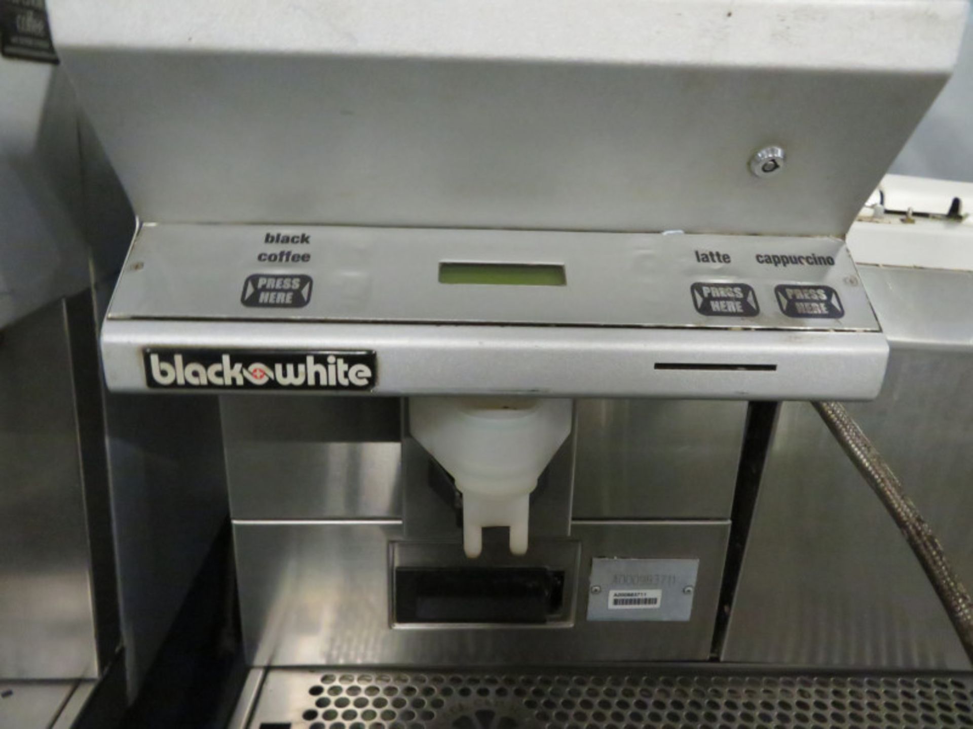 2x Black & White commercial coffee machines - Image 4 of 7