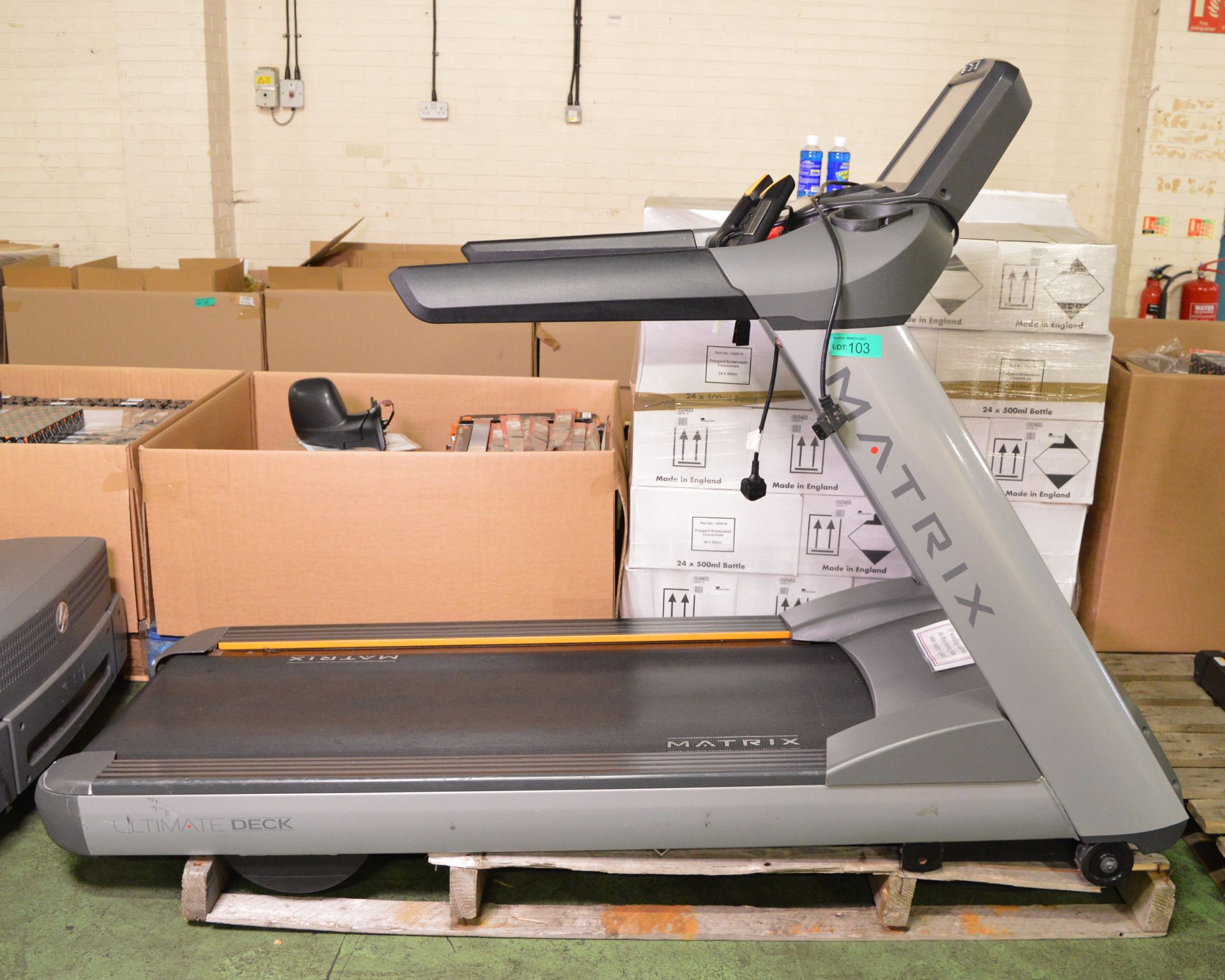 Matrix Ultimate deck treadmill - T-5x / 7x - 120V - 60hz