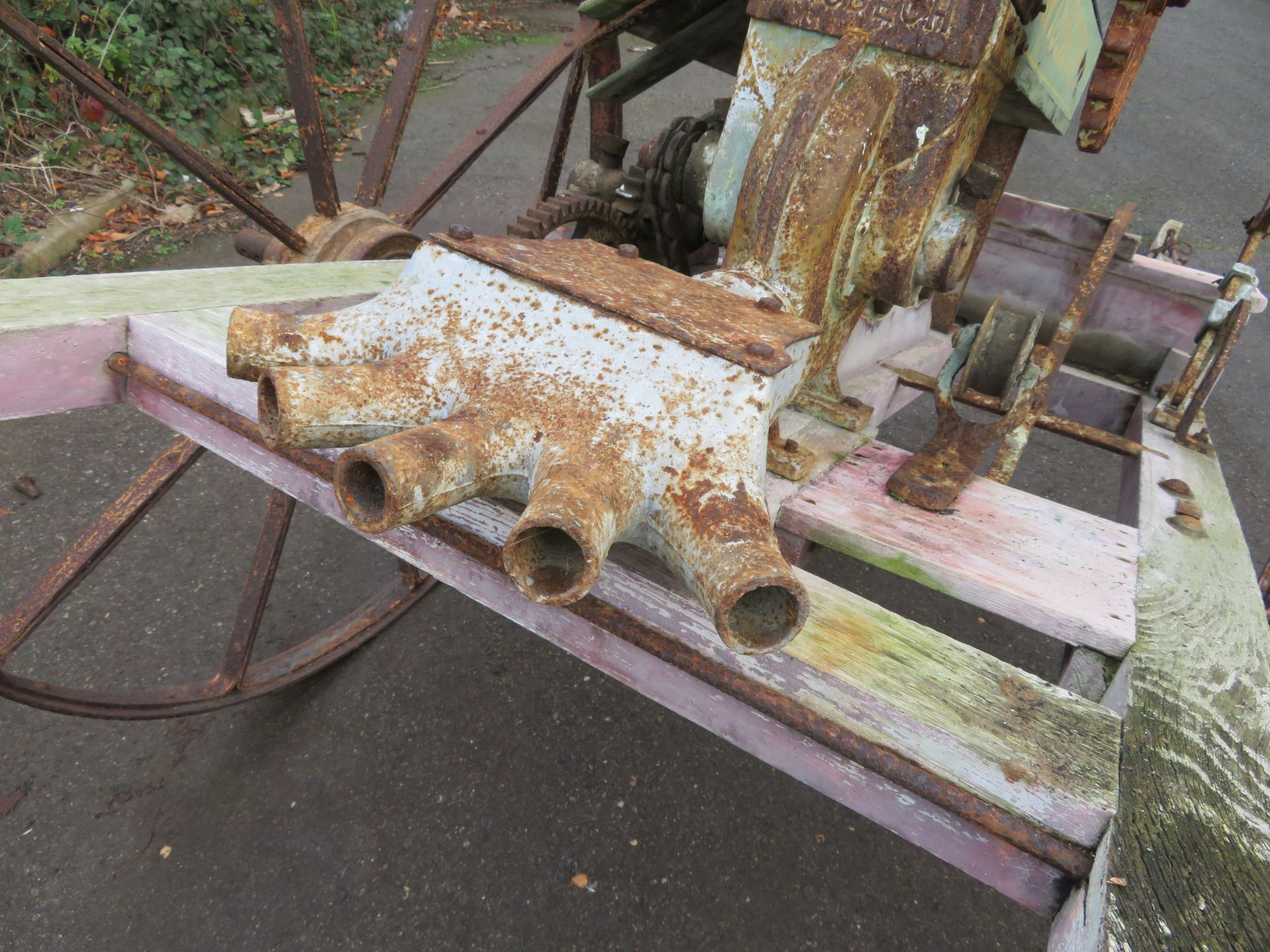 Herrods Of Wisbech - Dry Perfect Duster Horse Drawn - Image 8 of 12