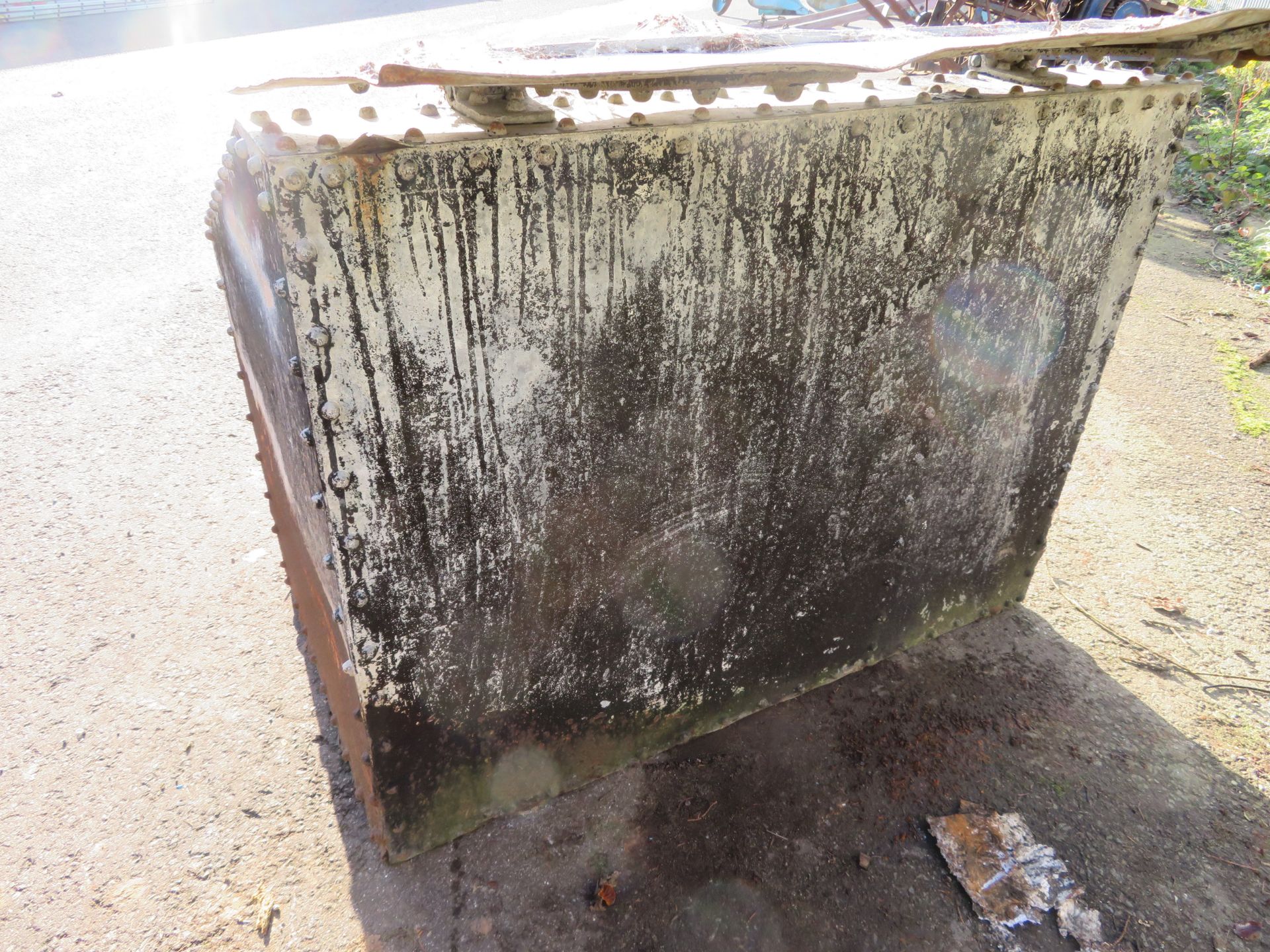 Galvanize Riveted Corn Bin - Image 6 of 7