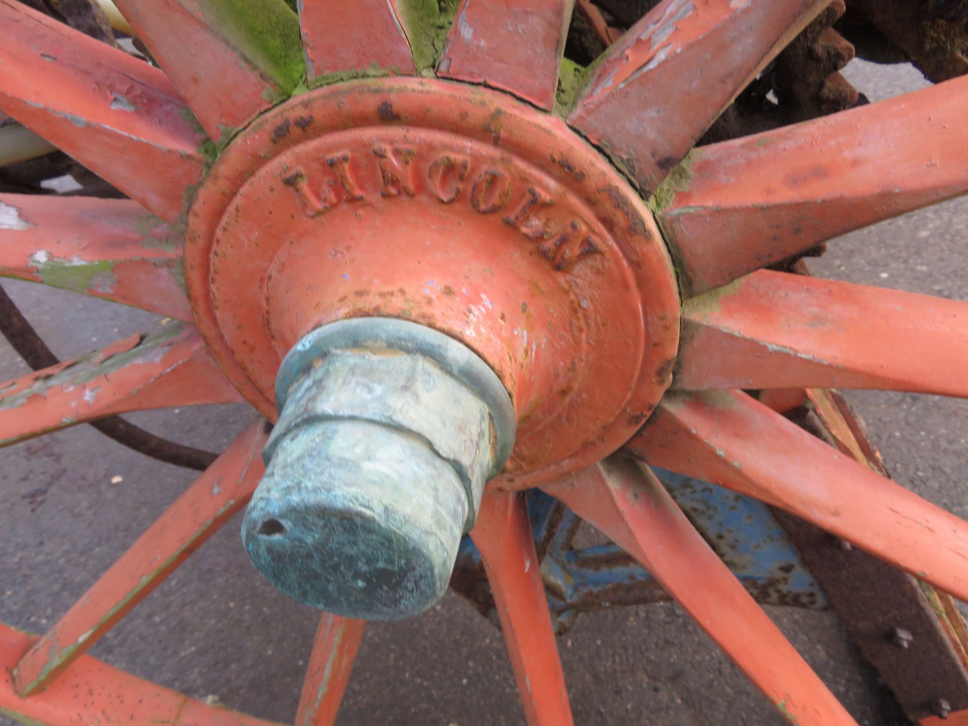 Edward Tong - Lincoln - Horse Drawn Corn Drill - Brass Hubcaps - Image 11 of 11