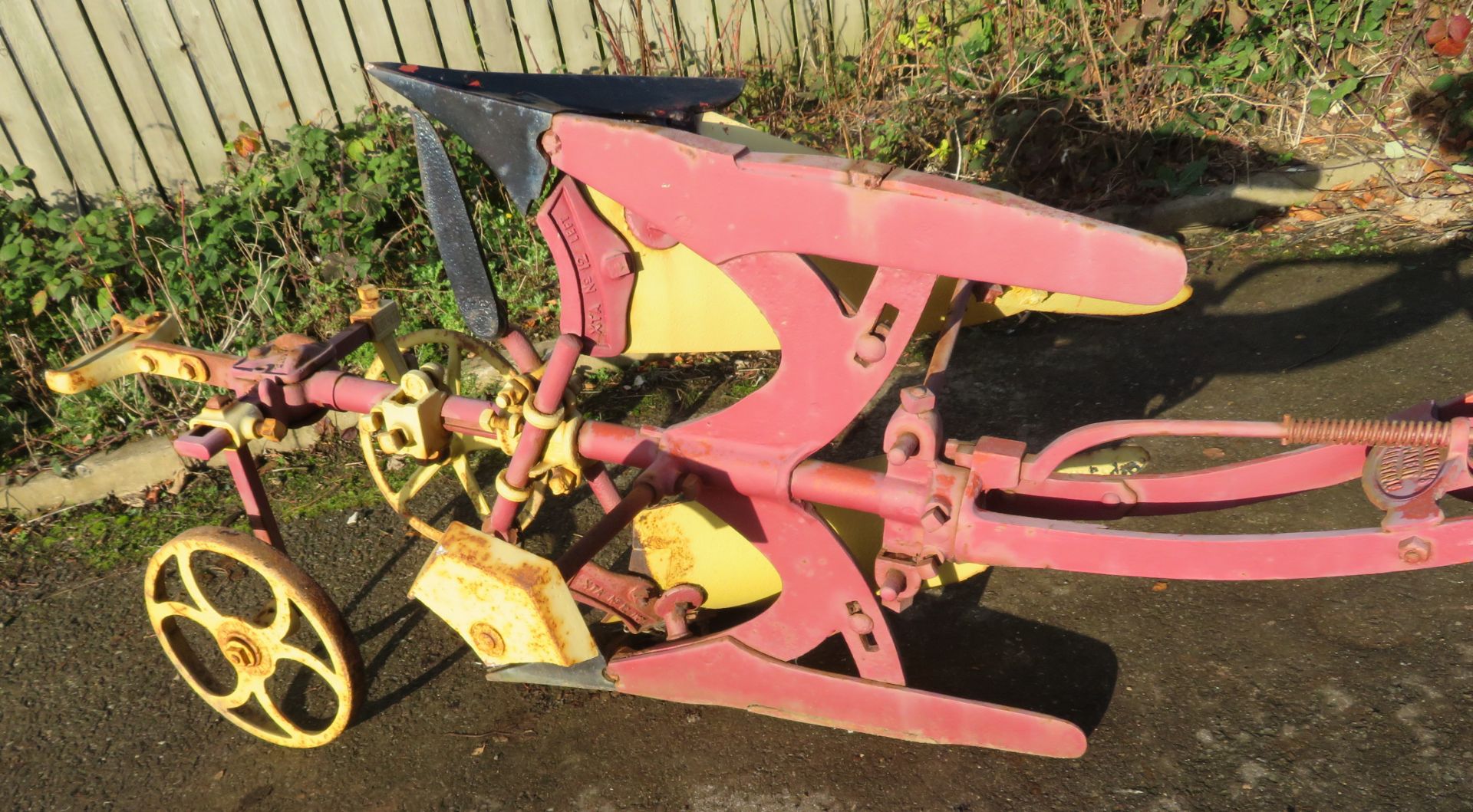 John Huxtable & Co Barnstaple - Single Furrow Turnover Horse Plough - Image 3 of 11