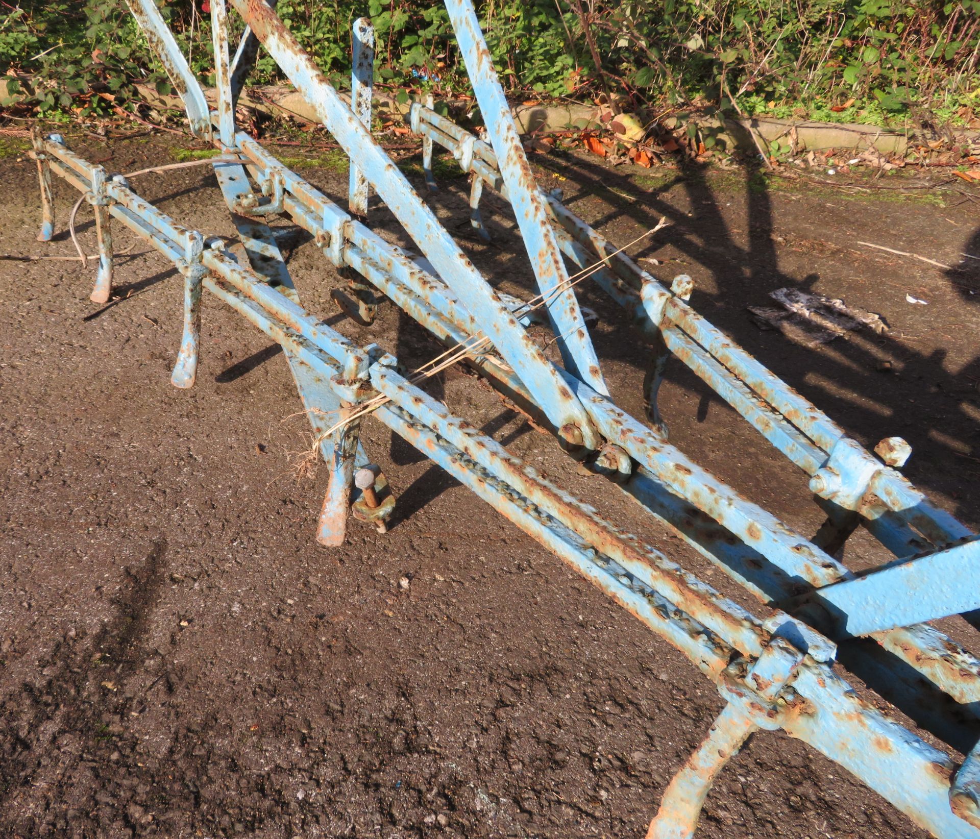 Horse Drawn Twelve Tine Adjustable Cultivator - Image 4 of 8