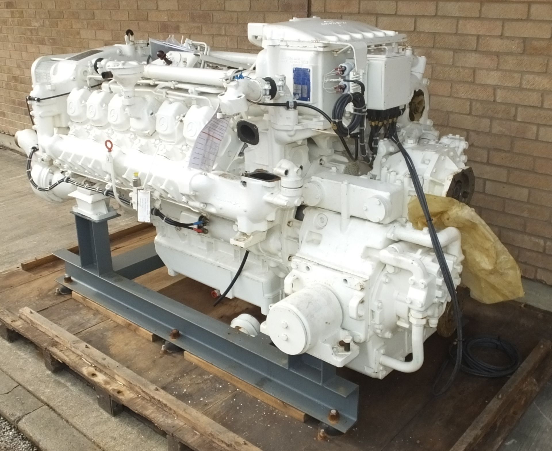 MTU 12V 183 engine - engine code OM 444 LA - 610kW - 1310HP - 2100 RPM - Gearbox ZF Marine - Image 7 of 37