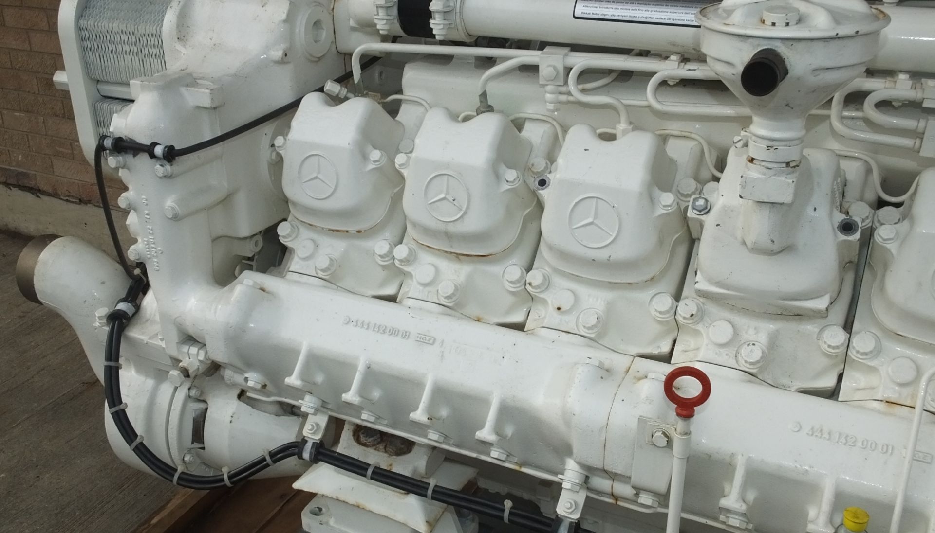 MTU 12V 183 engine - engine code OM 444 LA - 610kW - 1310HP - 2100 RPM - Gearbox ZF Marine - Image 9 of 37