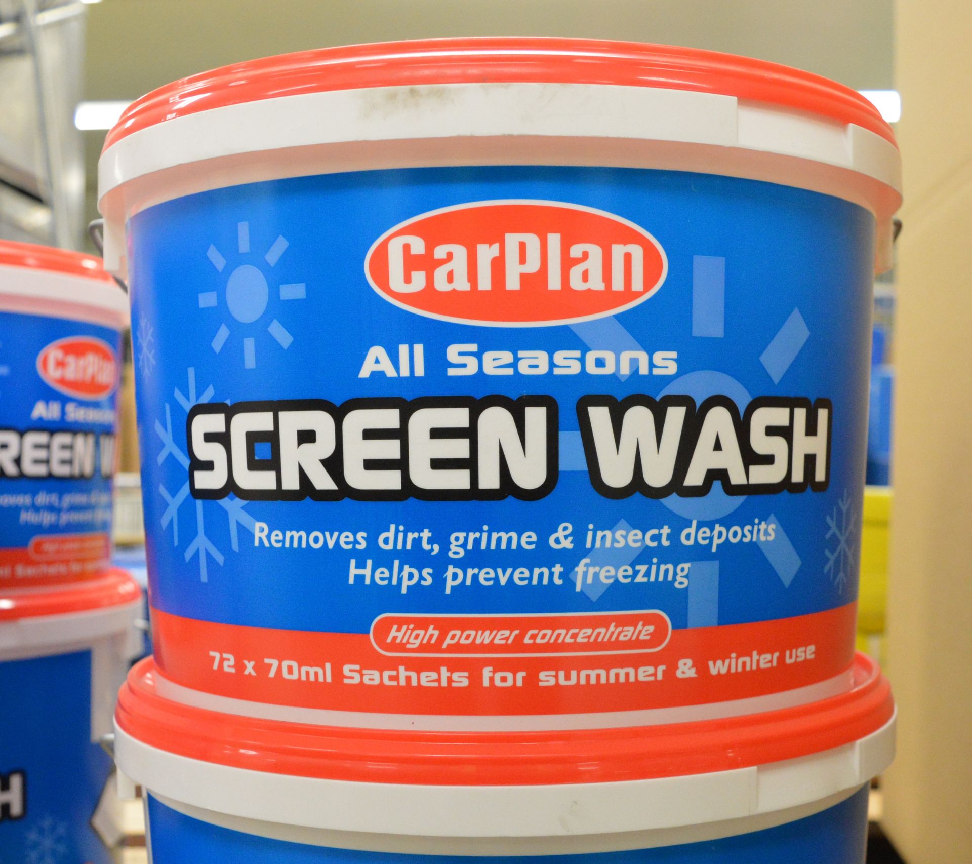 4x Carplan Screenwash - 72 x 70ml sachets - Image 2 of 2