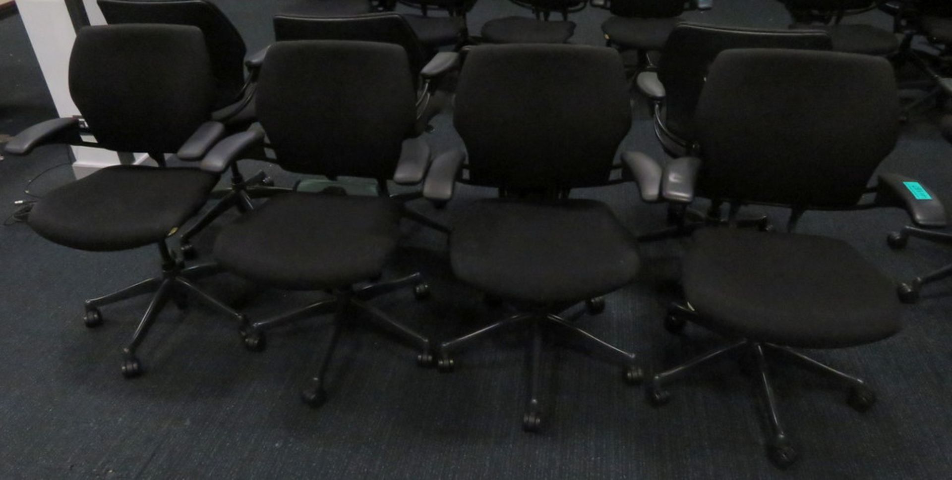 4x Humanscale Freedom Task Office Swivel Chairs. Varying Condition.