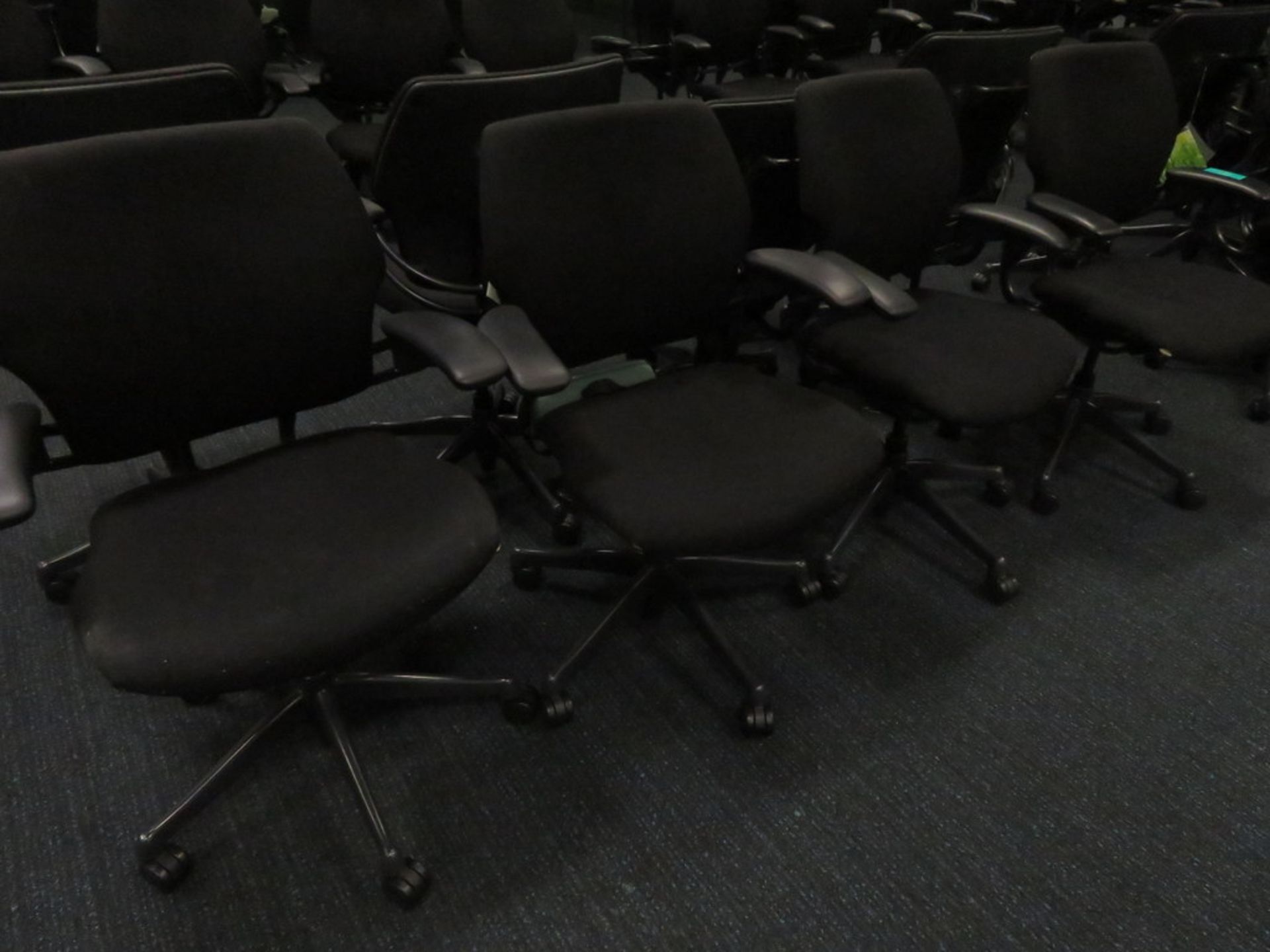 4x Humanscale Freedom Task Office Swivel Chairs. Varying Condition. - Image 3 of 3