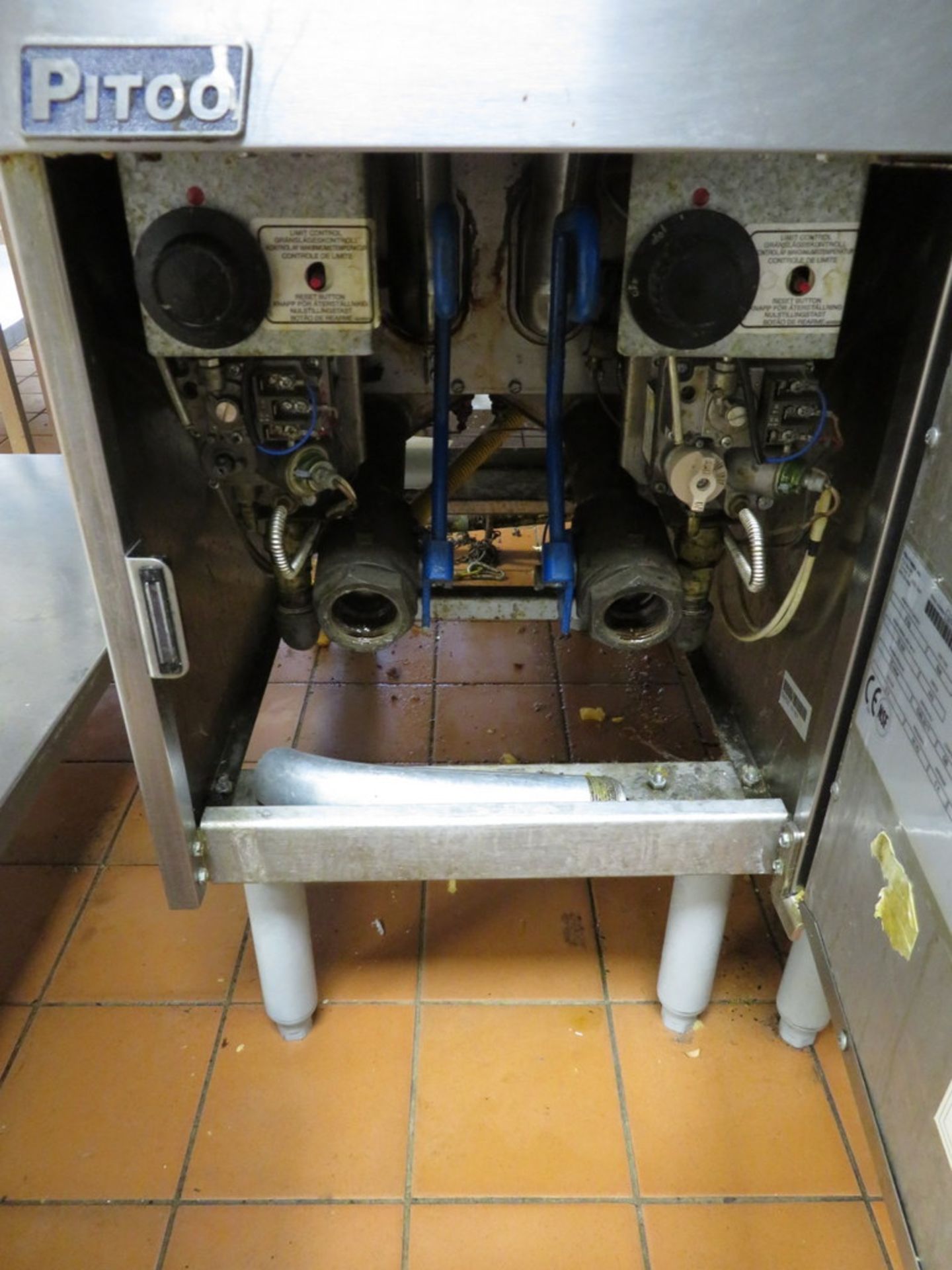 Pitco SG14 Double Basket Fryer - Single Tank No Filtration - Gas - Image 5 of 6
