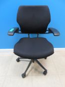 Humanscale Freedom Task Office Swivel Chair.