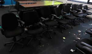 8x Humanscale Freedom Task Office Swivel Chairs. Varying Condition.