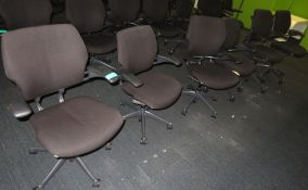 6x Humanscale Freedom Task Office Swivel Chairs. Varying Condition.