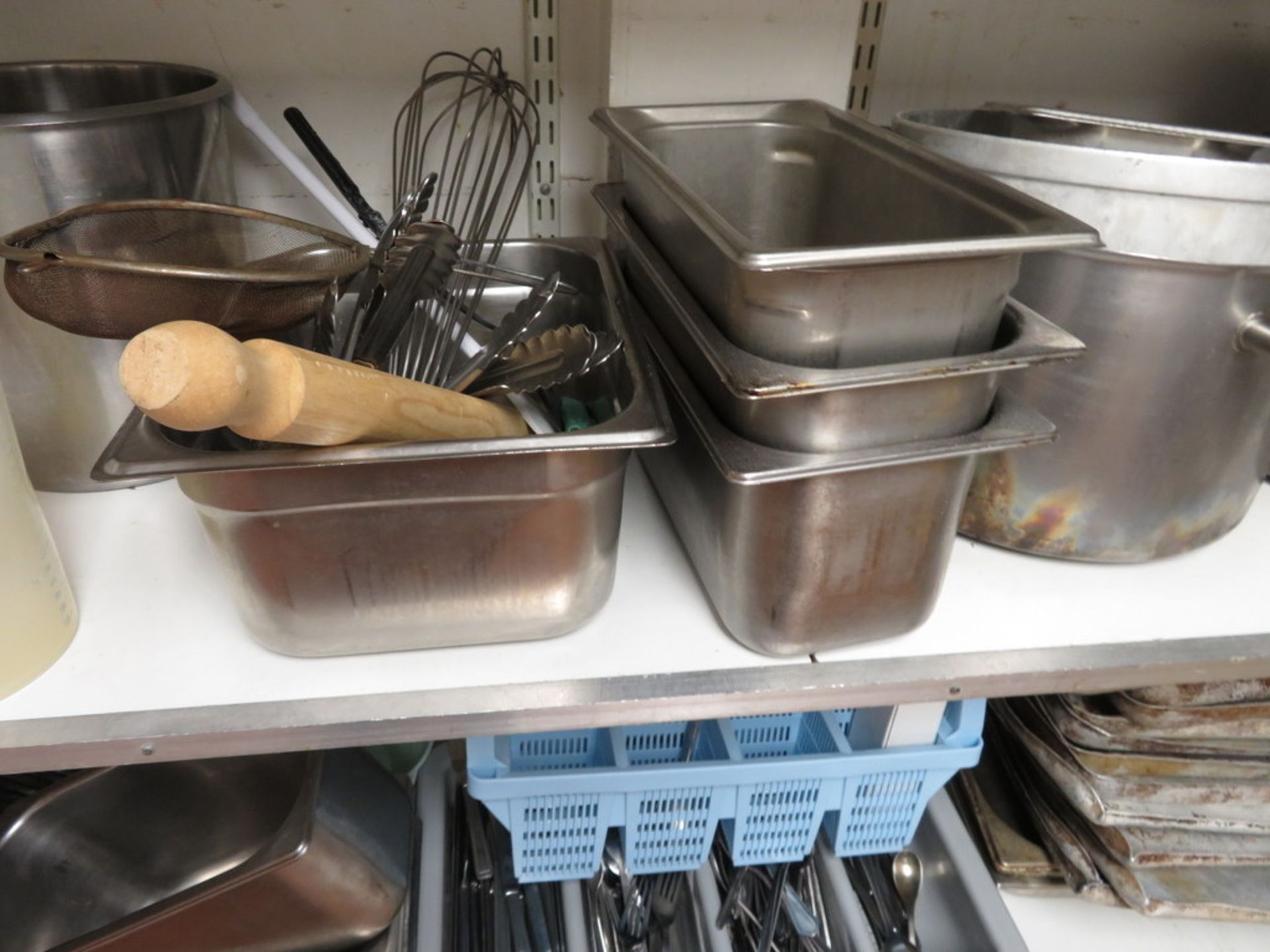 Contents Of Kitchen Store Room. Please See Photos & Description For Contents - Image 11 of 19