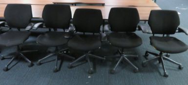 5x Humanscale Freedom Task Office Swivel Chairs. Varying Condition.