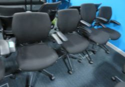 4x Humanscale Freedom Task Office Swivel Chairs. Varying Condition.