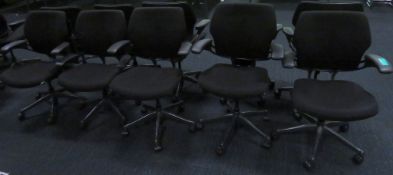 5x Humanscale Freedom Task Office Swivel Chairs. Varying Condition.