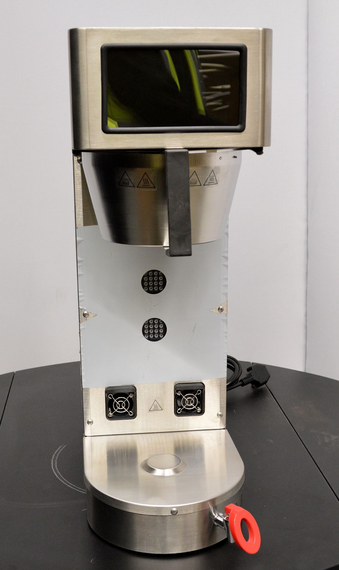 Electrolux EPBC1A2UK PrecisionBrew Single Coffee Brewer with 5.7l Air-Heated Shuttle - Image 2 of 12