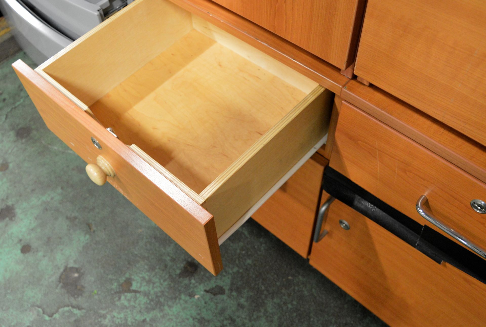4x Bedside Cabinets - Image 3 of 3
