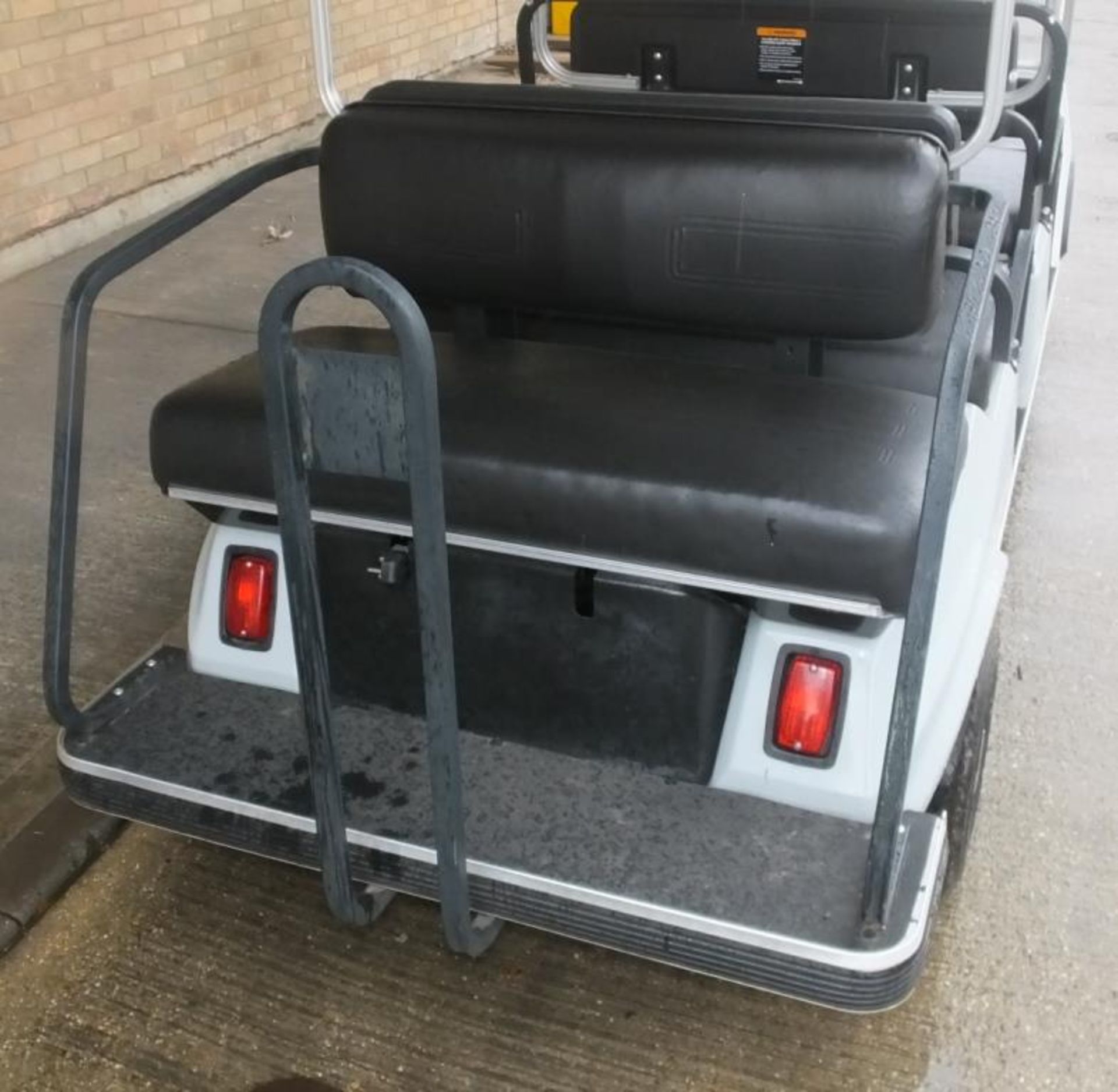 Ingersoll Rand Club Car Villager Electric grey - 6 seater - QuiQ - Image 3 of 9