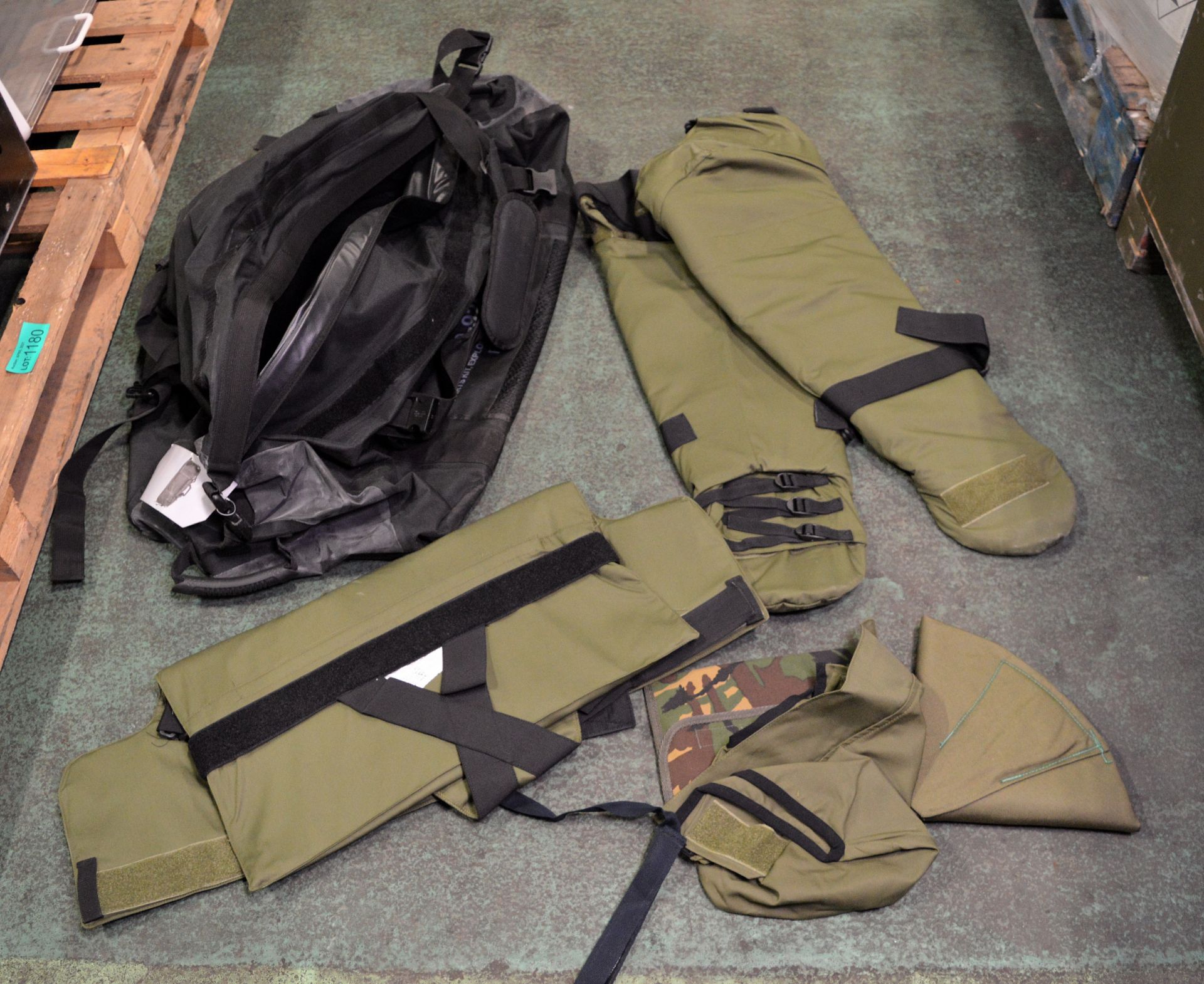 2x Explosive Ordnance Disposal PPE Kits - NSN 1385-99-925-3178 - Image 2 of 4