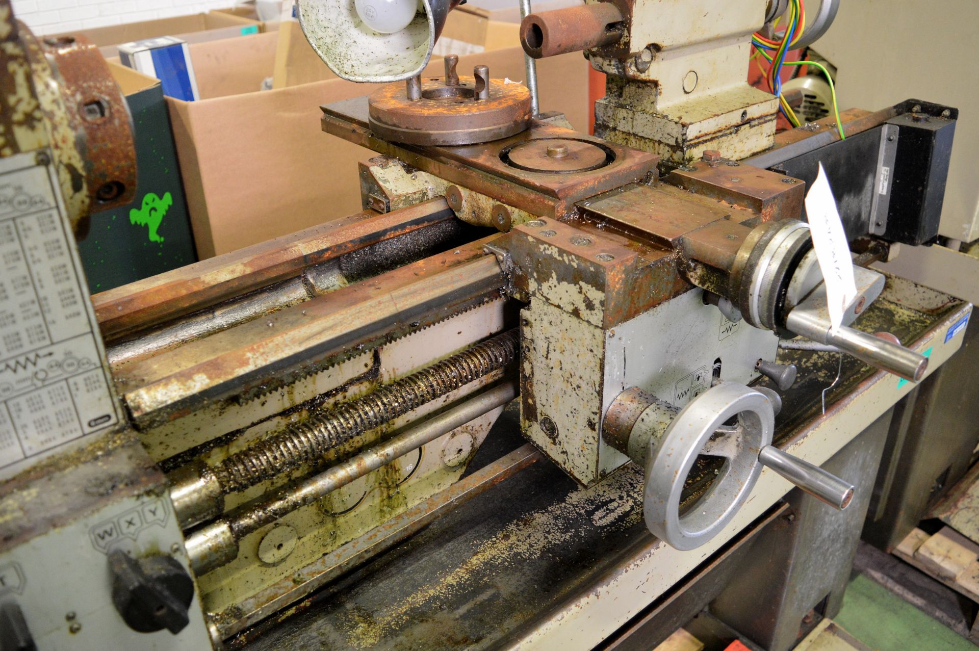 Harrison M300 Lathe - L1600 x W900 x H1270mm - Image 4 of 11