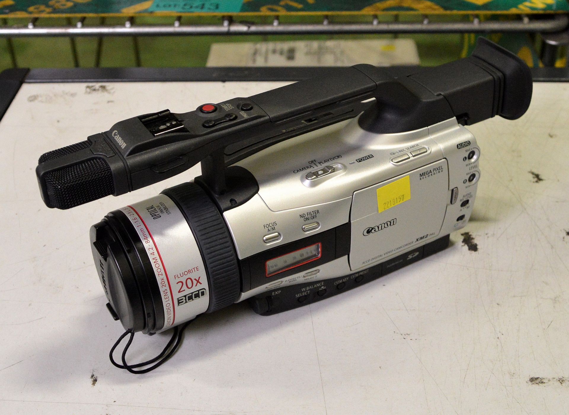 Canon XM2 Camcorder - with accessories