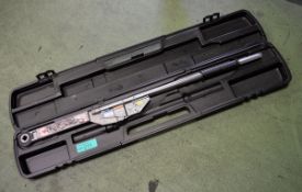 Norbar 4R Torque Wrench 150-700Nm Cased