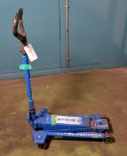 Weber 2000kg Vehicle Trolley Jack