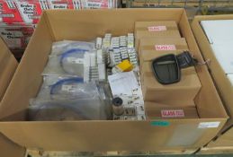 Vehicle parts - mirror assemblies RH, handbrake cables RH, bulbs, cruise control switches,