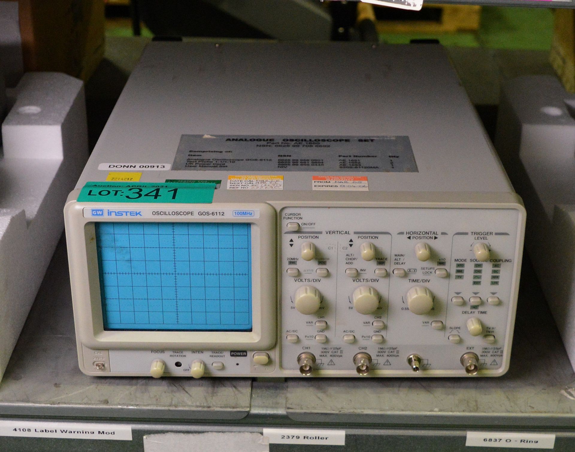 GW Instek GOS-6112 Oscilloscope - 100MHz
