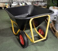 Large Garden wheelbarrow